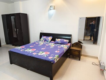 Bedroom in 4 BHK Independent House at RWA Apartments Sector 50, Sector 50 – for Rent