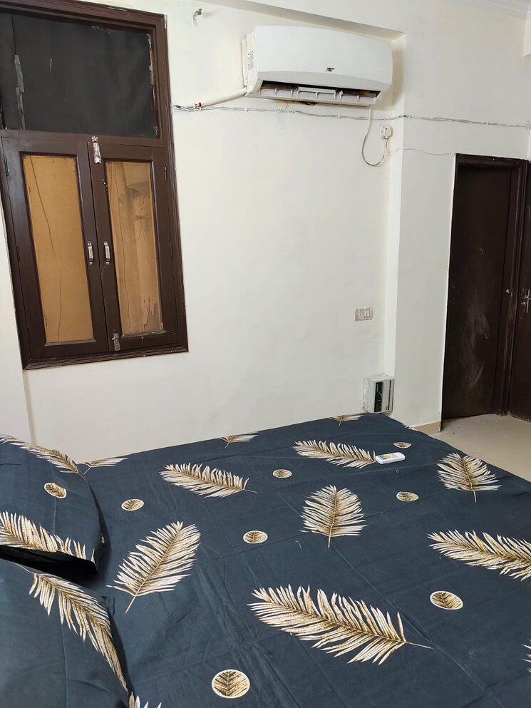 Bedroom, rwa-apartments-sector-50 4 Bedroom 3000 Sq.Ft. Independent House In Sector 50 Noida 8080510