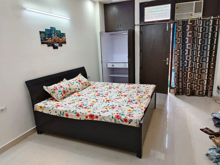 Bedroom, rwa-apartments-sector-50 4 Bedroom 3000 Sq.Ft. Independent House In Sector 50 Noida 8080510