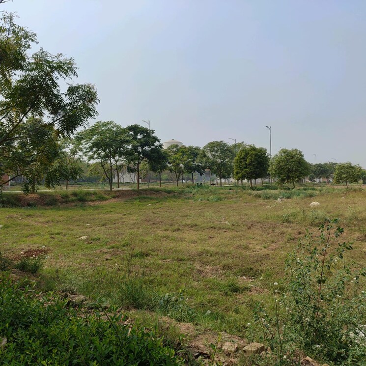undefined, aditya-world-city  100 Sq.Yd. Plot In Shahpur Bamheta Ghaziabad 8080033
