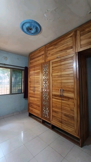 Room in 2 BHK Apartment at Jay Vijay Nagari Phase 2, Nalasopara West – for Sale