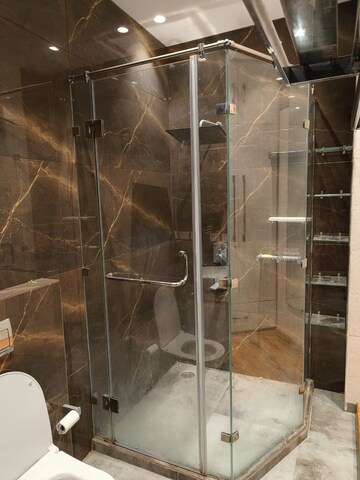 Bathroom in 3 BHK Builder Floor at Ansal Sushant Lok I, Sector 43 – for Rent