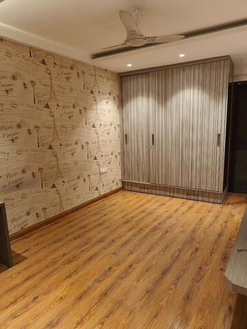 Bedroom in 3 BHK Builder Floor at Ansal Sushant Lok I, Sector 43 – for Rent