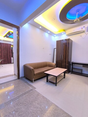 Living Room in 1 BHK Builder Floor at Ansal Sushant Lok I, Sector 43 – for Rent
