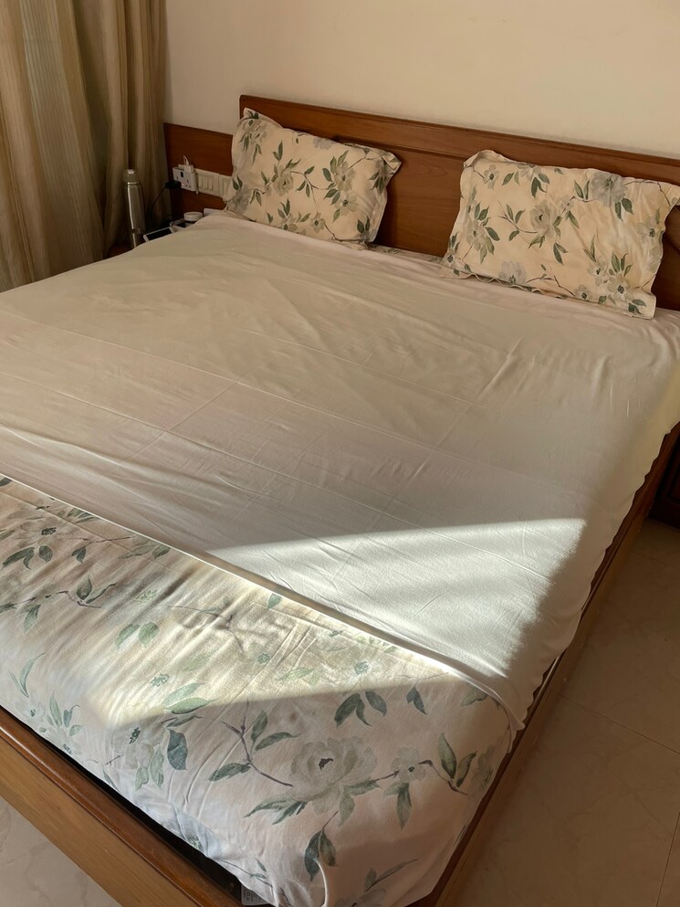 Bedroom, bandra west 2 Bedroom 1200 Sq.Ft. Apartment In Bandra West Mumbai 8080048