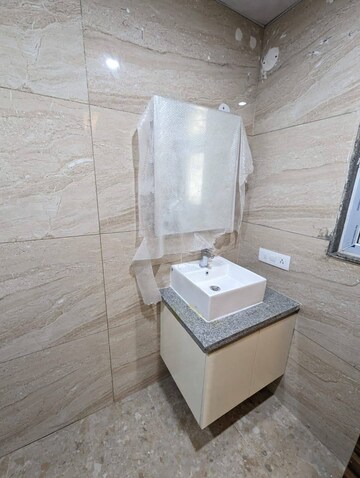 Bathroom in 3 BHK Builder Floor at Sector 57 – for Rent