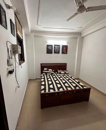 Building Lobby in 1 BHK Builder Floor at Lado Sarai – for Rent