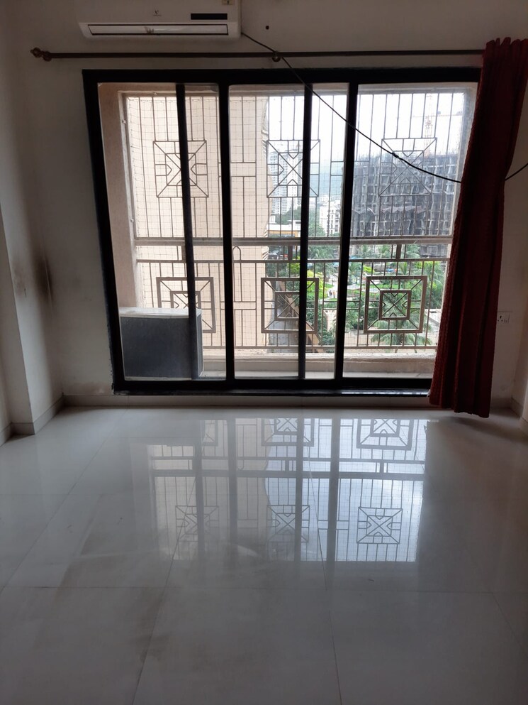 Room, raunak-park-view 2 Bedroom 700 Sq.Ft. Apartment In Ghodbunder Road Thane 8080137