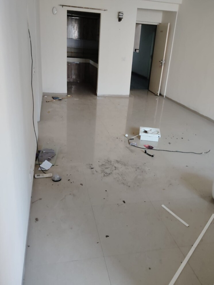 Bathroom, sikka-karnam-greens 2 Bedroom 797 Sq.Ft. Apartment In Sector 143b Noida 8080185