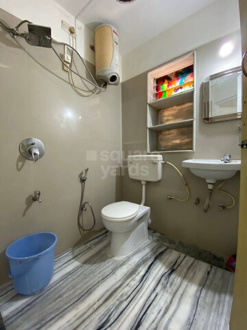 Team Area in 3 BHK Apartment at Khar West – for Rent