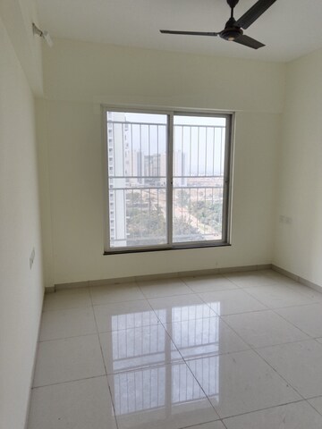 Room in 2 BHK Apartment at Kolte Patil Life Republic, Hinjewadi – for Rent