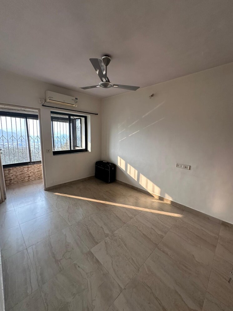 Room, hill-crest-manpada 1 Bedroom 450 Sq.Ft. Apartment In Manpada Thane 8080376