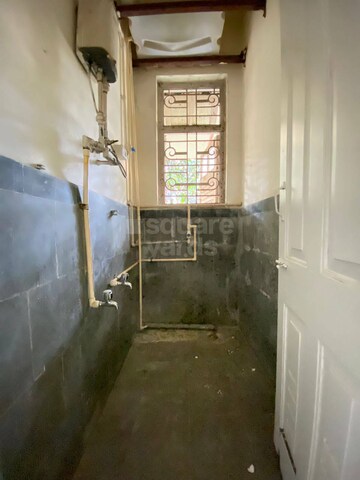 Living Room in 2 BHK Apartment at Shivanjali Apartment Khar, Khar West – for Rent