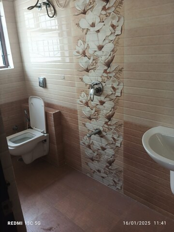 Bathroom in 2 BHK Builder Floor at Indiranagar – for Rent