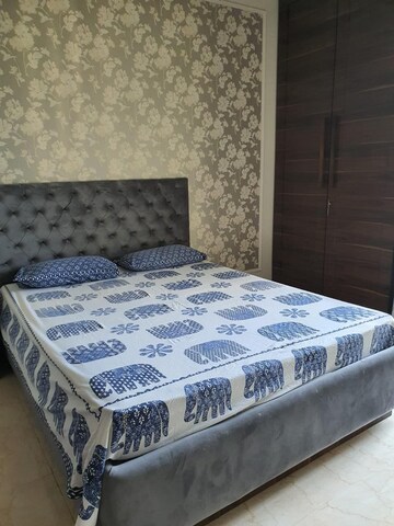 Bedroom in 3 BHK Apartment at Omaxe Aananda, Naini – for Rent