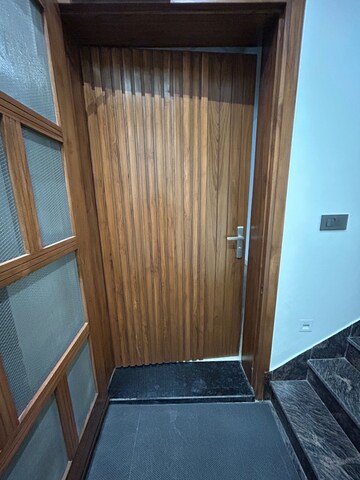 Balcony in 2 BHK Builder Floor at Sector 81 – for Rent