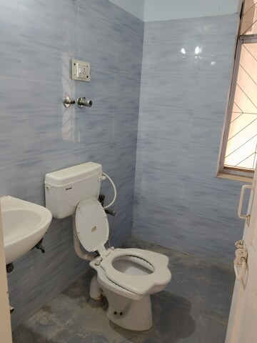 Bathroom in 3 BHK Apartment at Kapil Vihar Apartments, Sector 21c – for Rent