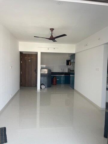 Room in 2 BHK Apartment at Bhaktamar Residency, Wadgaon Sheri – for Rent