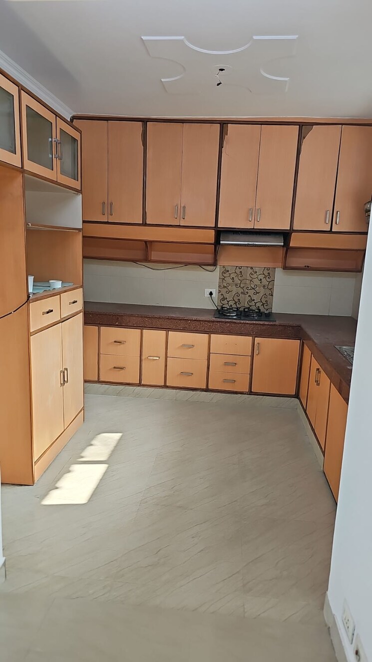 Kitchen, sector 5 dwarka 3.5 Bedroom 1800 Sq.Ft. Apartment In Sector 5, Dwarka Delhi 8080651