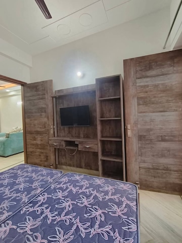 Bedroom in 2 BHK Builder Floor at Sector 4 – for Rent