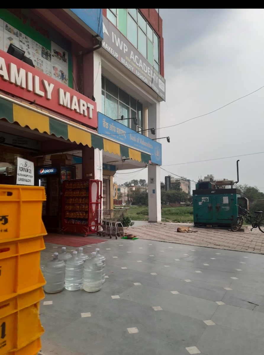 6 BHK Independent House For Sale in Sector 9A