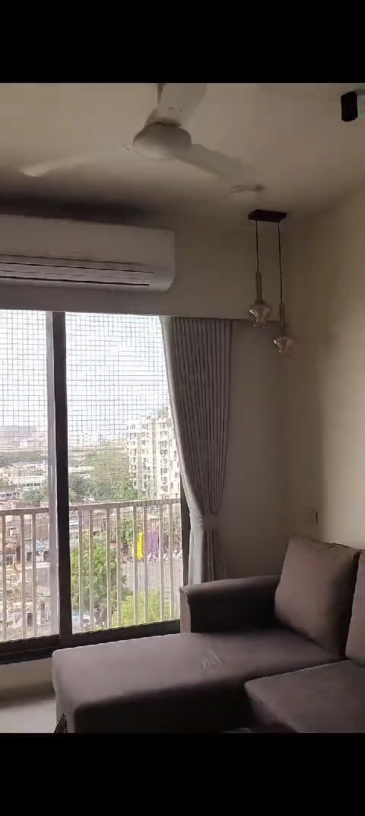 Room, naranpura 2 Bedroom 141 Sq.Yd. Apartment In Naranpura Ahmedabad 8080694