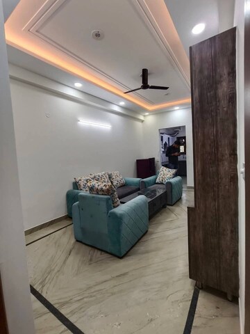Parking in 2 BHK Builder Floor at Sector 7 – for Rent