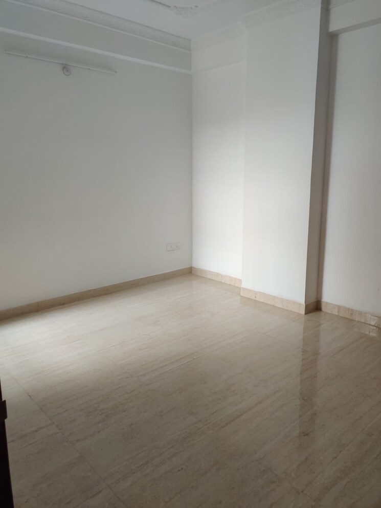 Room, hoshangabad road 3 Bedroom 1247 Sq.Ft. Apartment In Hoshangabad Road Bhopal 8080755