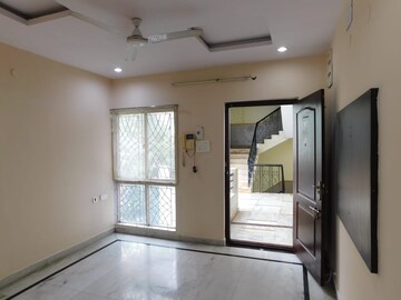Room in 3 BHK Apartment at Kondapur – for Sale