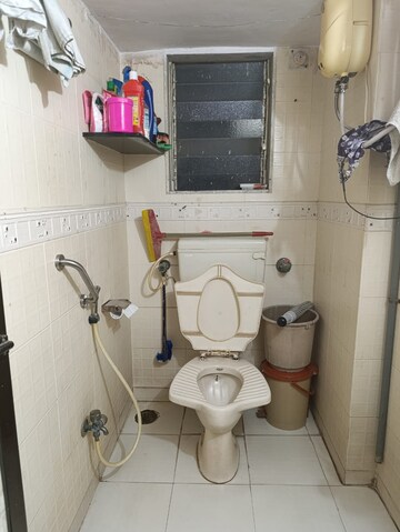 Attached Bathroom in 1 BHK Apartment at Kingston Heights, Malad West – for Sale