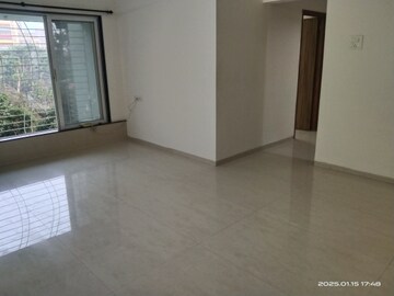 Room in 2 BHK Apartment at Ahimsa Tower, Malad West – for Sale