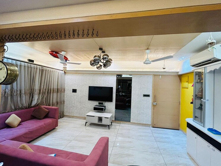 Living Room, zundal 3 Bedroom 208 Sq.Yd. Apartment In Zundal Ahmedabad 8080785