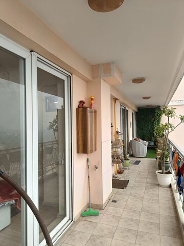 Living Room in 3 BHK Apartment at DLF The Skycourt, Sector 86 – for Rent