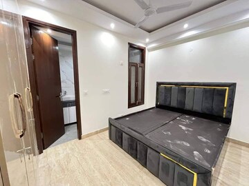 Bedroom in 2 BHK Apartment at Saket – for Rent