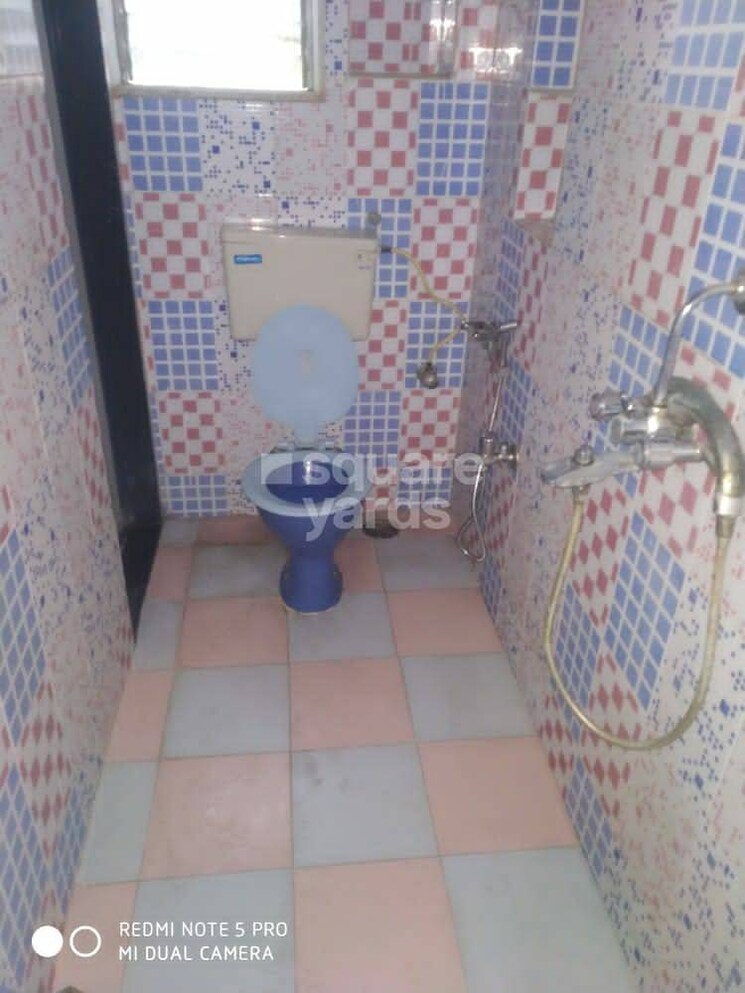 Bathroom, santacruz west 2 Bedroom 500 Sq.Ft. Apartment In Santacruz West Mumbai 8080923
