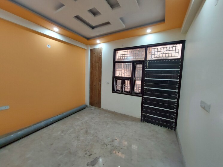 Room, rajendra nagar 6+ Bedroom 190 Sq.Yd. Independent House In Rajendra Nagar Ghaziabad 8080958