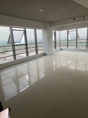 Room in  Office Space at Sg Highway – for Rent