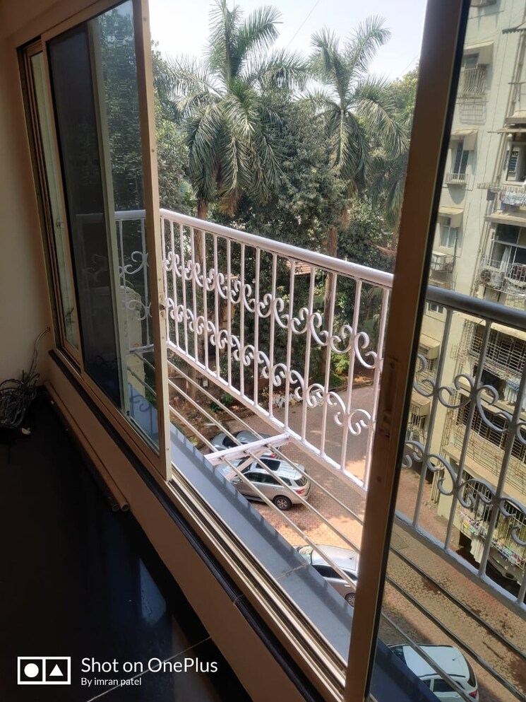 Balcony, cozihom-apartments 2 Bedroom 1050 Sq.Ft. Apartment In Bandra West Mumbai 8080950