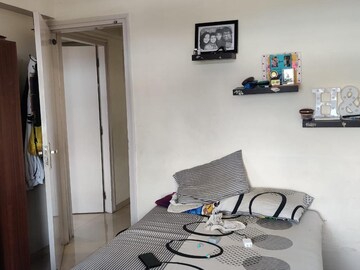 Team Area in 2 BHK Apartment at Sanghvi Aaditya Elegance, Matunga West – for Rent