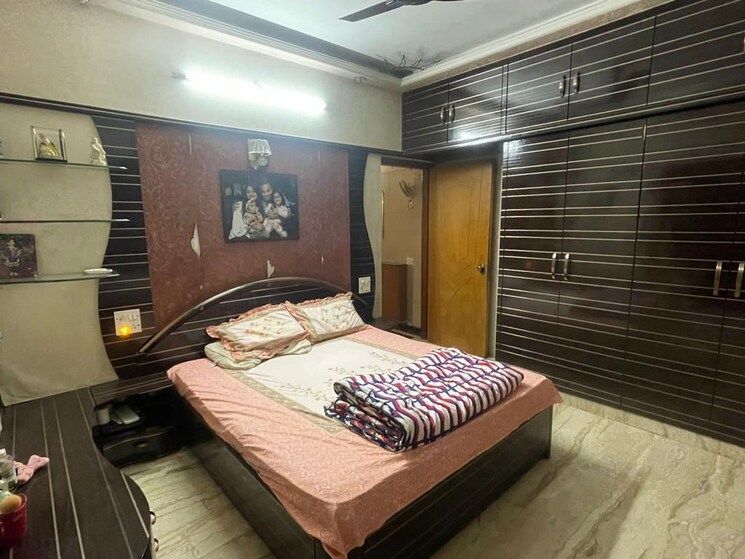 Bedroom, santacruz west 3 Bedroom 1000 Sq.Ft. Apartment In Santacruz West Mumbai 8080990