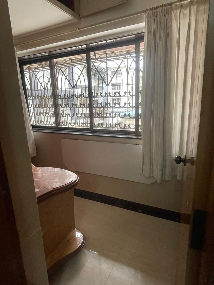 Balcony, santacruz west 3 Bedroom 1000 Sq.Ft. Apartment In Santacruz West Mumbai 8080990
