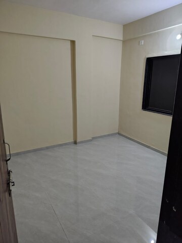 Room in 1 BHK Apartment at ABC Plaza, Pradhikaran – for Rent