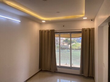 Room in 2 BHK Apartment at Arihant Abode, Sector 10 Greater Noida – for Sale