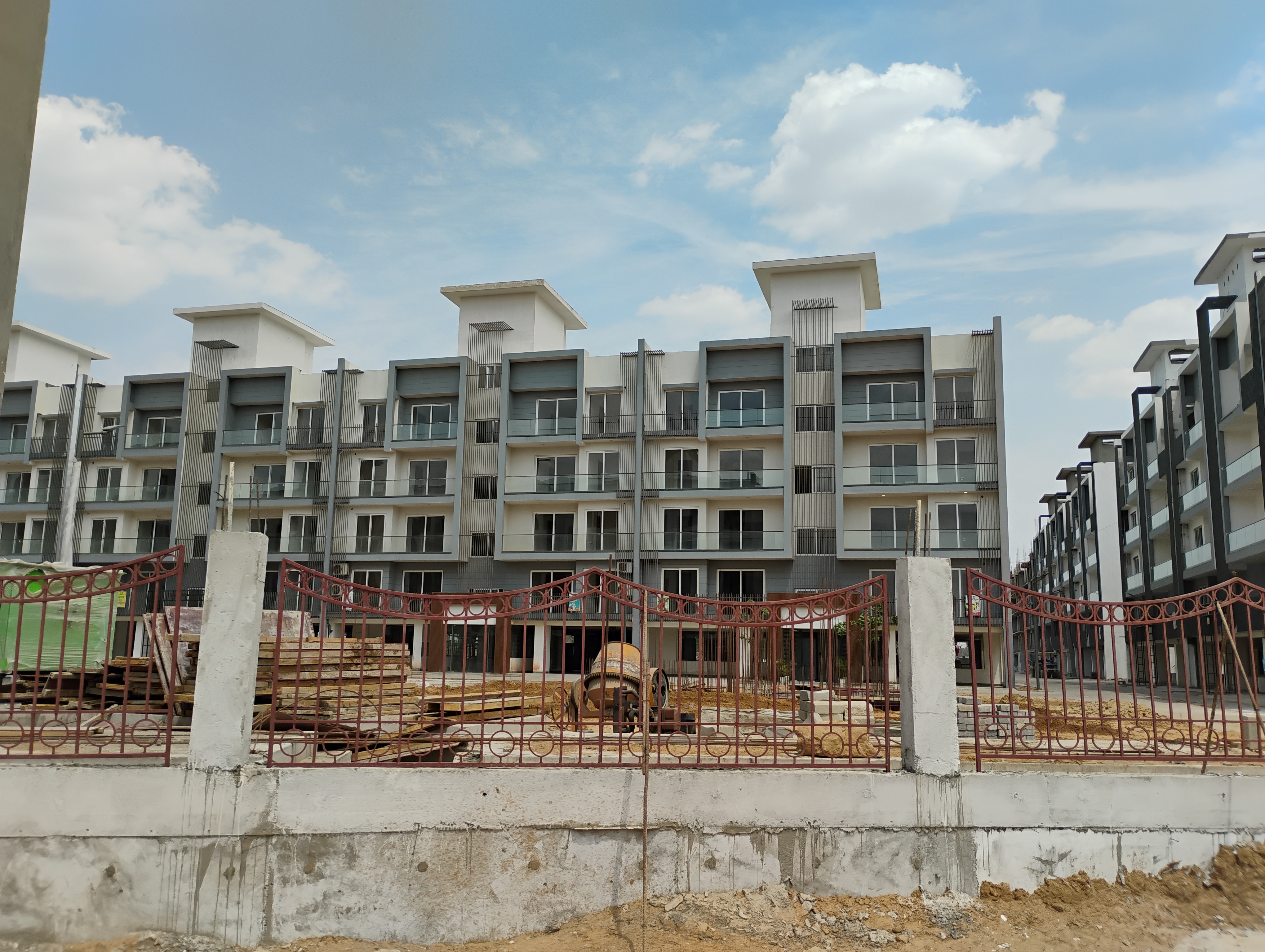 3.5 BHK + Study Room Builder Floor For Sale in M3M Soulitude