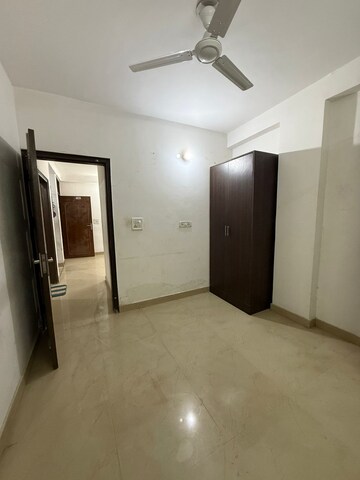 2 BHK Builder Floor For Rent in Saket