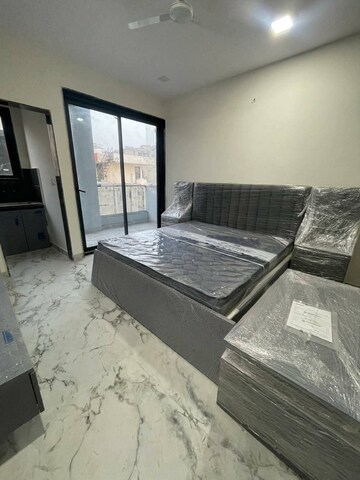 Bedroom in 1 BHK Builder Floor at Sector 56 – for Rent