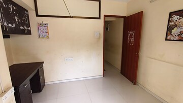 Room in 1 BHK Apartment at Naupada – for Rent