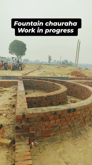  Plot – Exterior View View at Gosainganj - for Sale