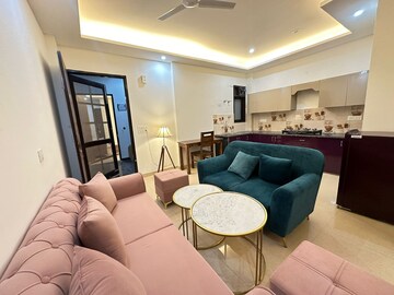 Master Bedroom in 1 BHK Builder Floor at Sector 53 – for Rent