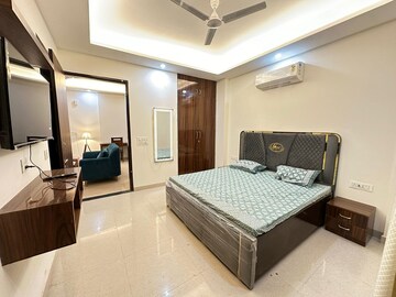 Bedroom in 1 BHK Builder Floor at Sector 53 – for Rent